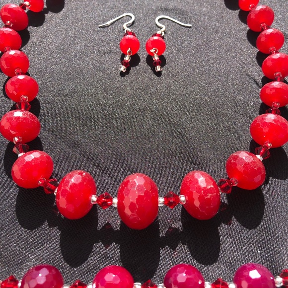 Ruby quartz and Swarovski crystal necklace, bracelet& earring set - Picture 2 of 5